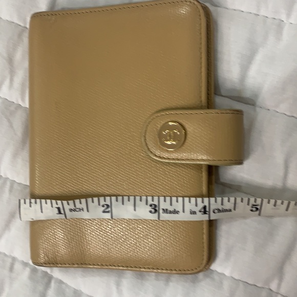 Vintage Cream Chanel Day Planner Agenda Notebook - Picture 7 of 7